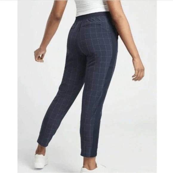 ATHLETA Brooklyn Textured Ankle Pants Navy Windowpane Plaid Sz 2 - Picture 3 of 16